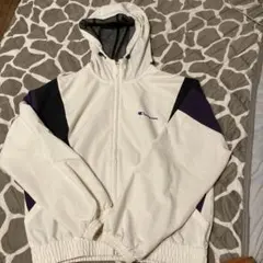 Champion フード付きジャケット ホワイト Lサイズ✨美品✨のサムネイル