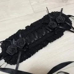 M*y様 新品【BODYLINE】レースアップ2連薔薇ヘッドドレス 黒のサムネイル