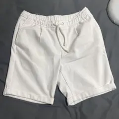 ZARA ホワイト ショートパンツ