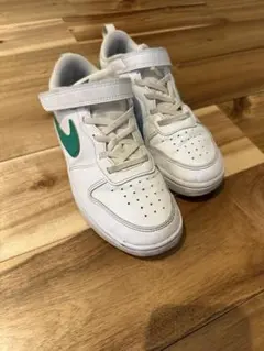 Item thumbnail for item 6b20d46e-f39f-4c43-a06a-76d787416b2e