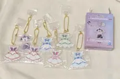 プリキュア 一番くじ E賞 コスチュームアクリルチャーム