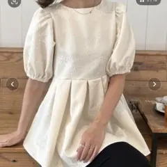 ジャガードタックペプラムブラウス　Lのサムネイル