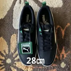 PUMA ブラック スニーカー ローカットのサムネイル