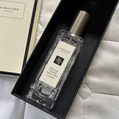 Jo Malone イングリッシュ ペアー＆スイートピー コロンのサムネイル