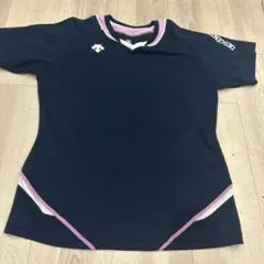 デサント　Tシャツ　スポーツウェア　バレー　トレーニング　ドライ　吸収速乾のサムネイル