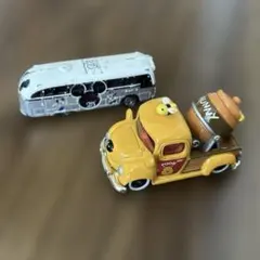 トミカ　ディズニー　ミニカー　2台セット