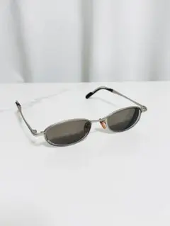 ☆美品 Calvin Klein 6532 / 29 サングラス オーバルのサムネイル