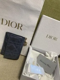 Item thumbnail for item 1a1918cb-f71b-4375-89dd-9c46f9af2321