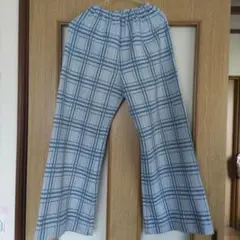 青と白のチェック柄ワイドパンツ　イージーパンツ　カジュアル