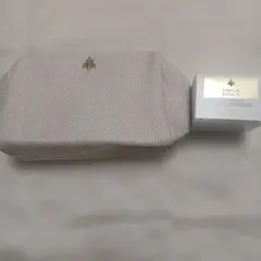 GUERLAIN ABEILLE ROYALEトリートメントクリーム　 ポーチのサムネイル