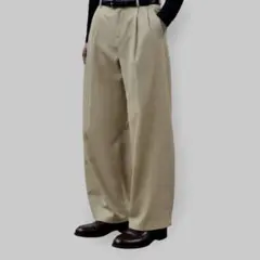 JUHA 2TUCK WIDE EASY PANTS 常田大希愛用ブランド - メルカリ