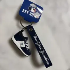 MLB スニーカー型 キーホルダー NY ヤンキース キーリングのサムネイル
