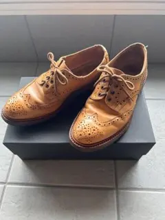 Tricker's Bourton トリッカーズ バートンのサムネイル