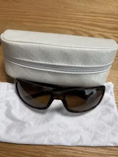 オークリー　サングラス　偏光のサムネイル