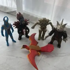 ウルトラ怪獣ソフビ 15体 - メルカリ