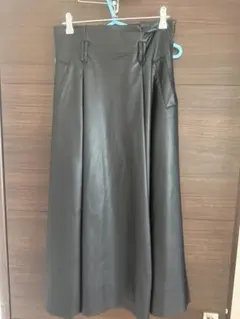 AZUL アズール　レザースカート