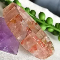 高品質　希少　美品　天然石レッドオーロラクォーツバングル