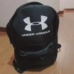 UNDER ARMOUR バックパック ワイルドナイツのロゴ付き - メルカリ
