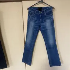 C17 デニムブルー ストレートジーンズ