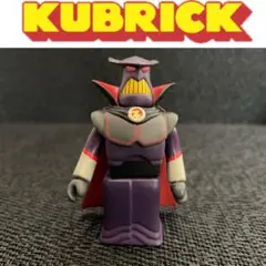 トイストーリー　悪の帝王ザーグ　キューブリック　ザーグフィギュア