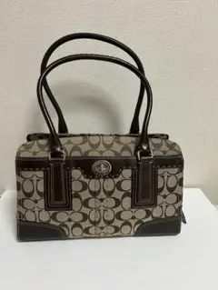 買取店で査定済　Coach ロゴ柄 トートバッグ