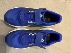 青 adidas スニーカー　20.0