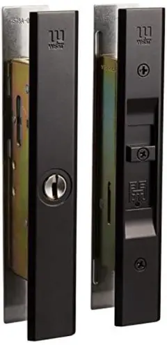 Item thumbnail for item b946b189-2315-40a5-b5e9-753cc75c4858