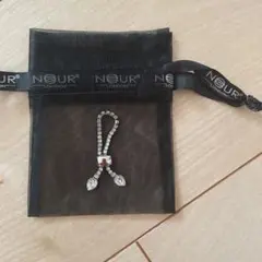 NOUR LONDON・ヌールロンドン・リング