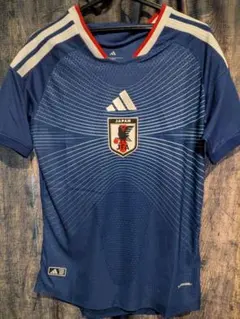 W杯選出‼️】日本代表ユニフォーム2026半袖モデル鈴木淳之介 25 - メルカリ