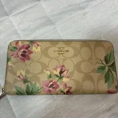 COACH コーチ 長財布　花柄