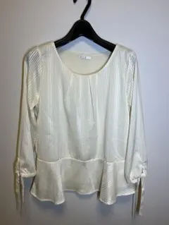 ELLE 薄黄色　ストライプ バルーンスリーブ トップス　サイズ40