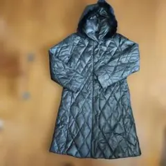 フード付きダウンコート