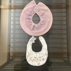 petitmainプチマイン　ピンク レース付きスタイ&花柄スタイ