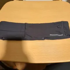 【セール‼️】NATHAN ランニングポーチ　ウエストポーチ　XSのサムネイル