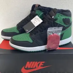 NIKE AIR JORDAN 1 