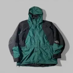 名作 THE NORTH FACE マウンテンライト supremeコラボ元ネタ