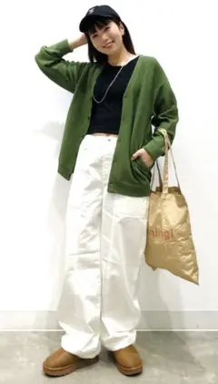 【新品未使用】GU ソフトウォームクロップドＴ ブラック L