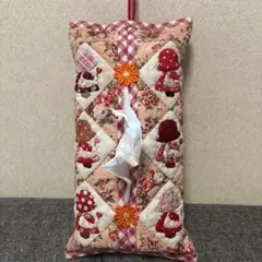 ハンドメイド☆パッチワーク☆スーちゃんティッシュカバーのサムネイル