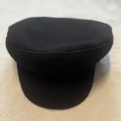 ZARAのキャスケット帽子