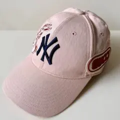 極美品 グッチ×ニューヨークヤンキース ワッペン デニムパンツ イタリア製 28 極美品 グッチ×ニューヨークヤンキース ワッペン デニムパンツ