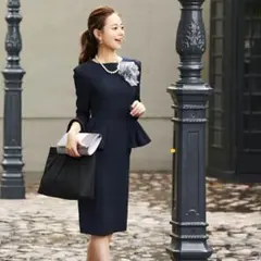 ネイビー ペプラム セレモニースーツ