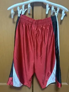 バスケットボール⭐︎ハーフパンツ 160サイズ レッド ブラック ホワイトのサムネイル