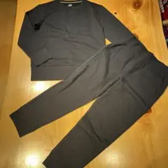 スウェット　トレーナー　パンツ　上下セット　裏起毛　8歳