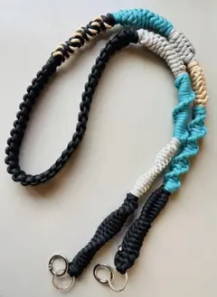 パラコードスマホショルダー ターコイズブルー ブラック 大人配色 立体編み