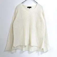 コムサイズム【9】前後アシメントリー長袖ニット　白　無地　大人っぽい