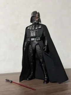 スターウォーズ　ブラックシリーズ　ダース・ベイダーのサムネイル