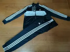 アディダス adidas 男の子ジャージ上下セット 150サイズ 新品