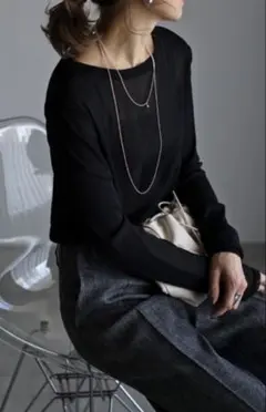 ボンジュールサガン　シアークルーネックプルオーバー　ブラック