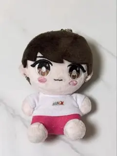 豪華セット】BTS ジミン 20cm ぬいぐるみ ＆ 着せ替え服4種 - メルカリ