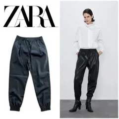ZARA♡ レザー風 ジョガーパンツのサムネイル